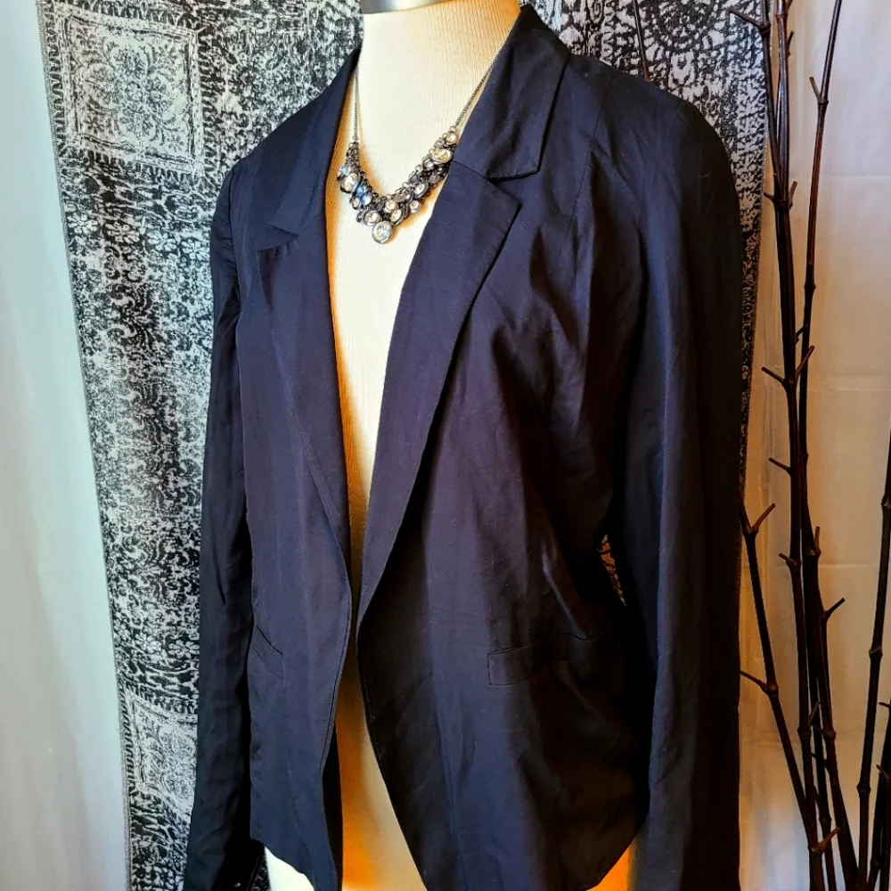 FREE PEOPLE..HOST PICK...BEAUTIFUL CARDIGAN - Picture 1 of 4
